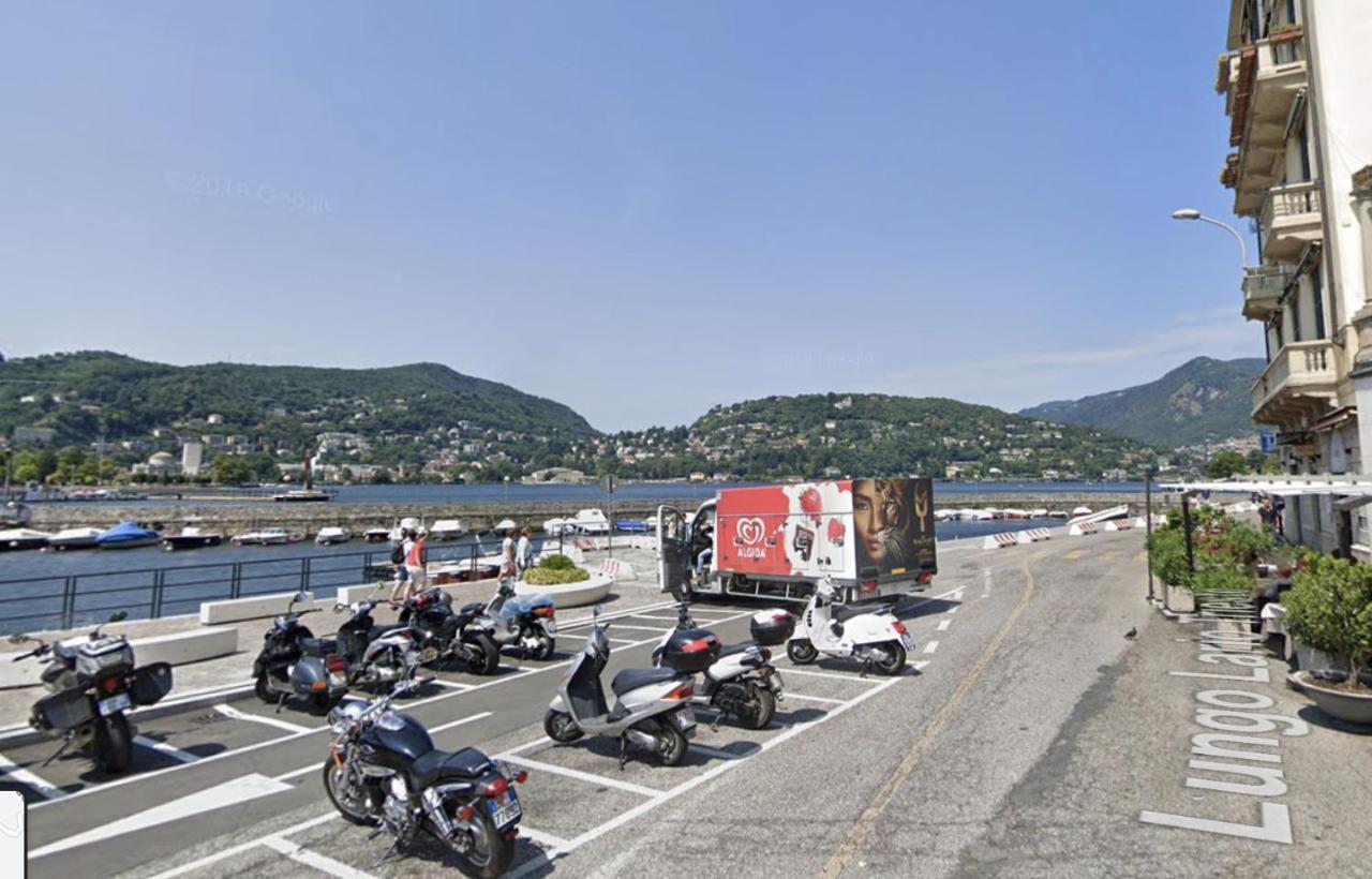 Appartamento Esclusivo Fronte Lago, In Centro A Como Con Garage Екстериор снимка